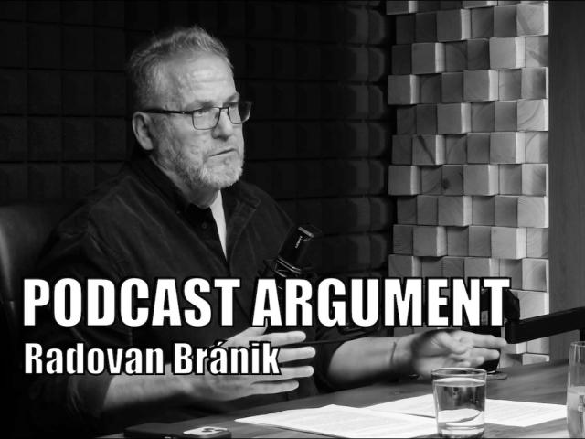 Radovan Bránik analyzuje migráciu, islamistický extrémizmus, bezpečnostné služby a politické zneužívanie strachu v Európe.